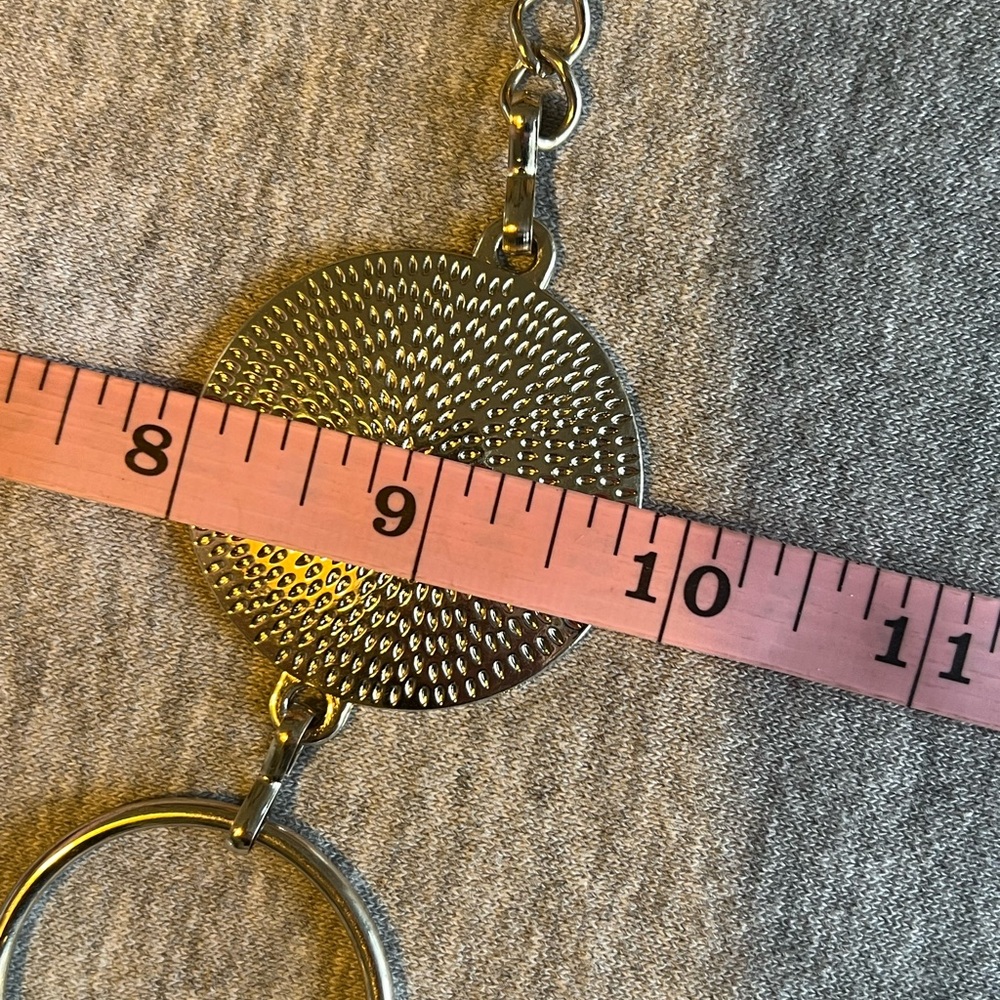 Gunmetal Chain Belt w/ Textured Medallion Discs Adjustable to 40” - Picture 7 of 7